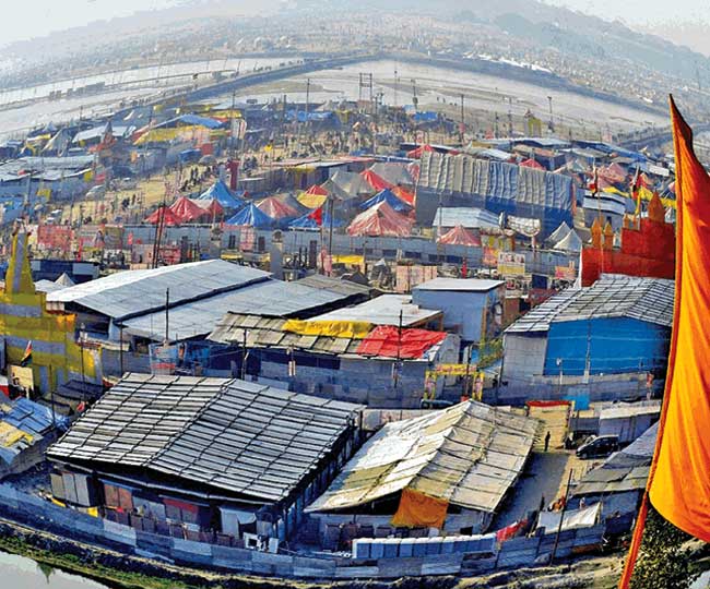 प्रयागराज कुंभ 2019: विहंगम संगम... धर्म ध्वजा से सजी कुंभ नगरी