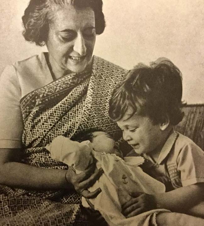 //www.jagranimages.com/images/priyanka-gandhi-childhood-birthday_2019_1_23_154540_s.jpg