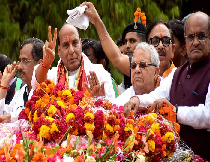 //www.jagranimages.com/images/rajnath_singh_photos_2019_4_16_13432_s.jpg