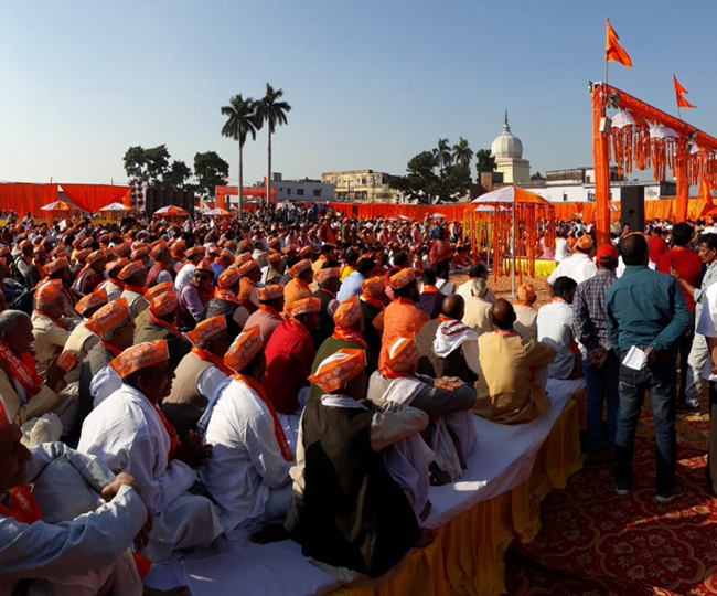 तस्वीरों में देखें-शिवसैनिकों से आच्छादित अयोध्या