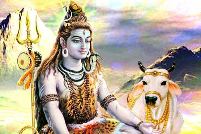 तस्वीरों के जरिए जानें, भगवान शिव के ये आभूषण देते हैं किन बातों का संदेश