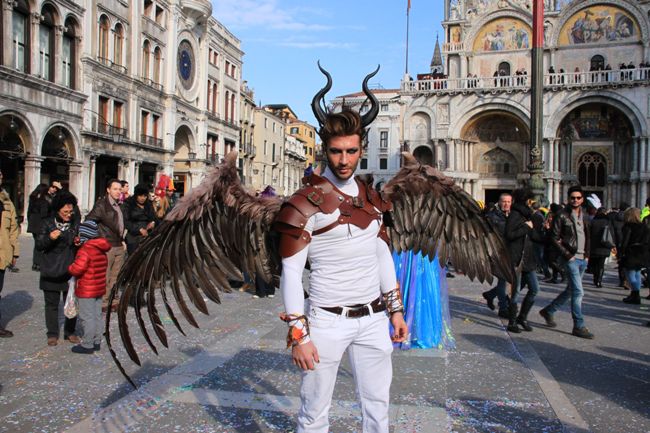 //www.jagranimages.com/images/venice5_2017_12_7_184030_s.jpg