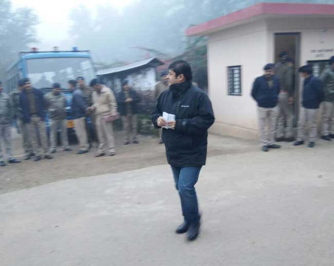 हिमाचल विधानसभा चुनाव मतगणना, देखें तस्वीरें