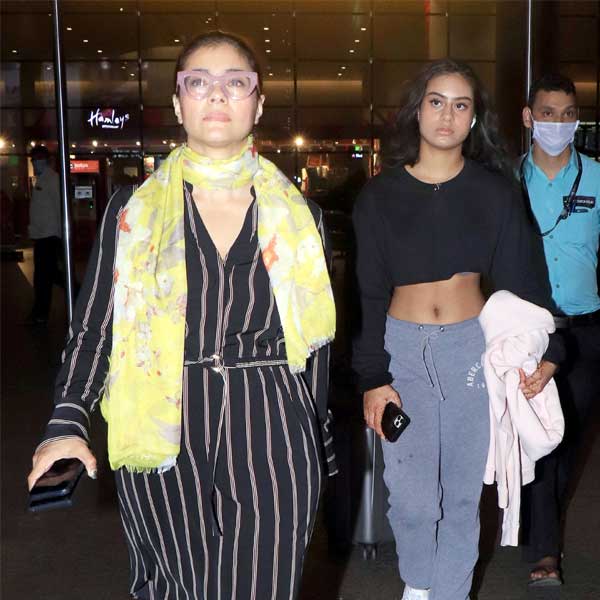 Coronavirus Fear in Bollywood: कुछ बदली-बदली सी नजर आईं काजोल, तारा सुतारिया और टाइगर श्रॉफ की बहन कृष्णा