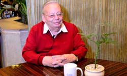 Today is Ruskin Bond birthday who wrote Priyanka Chopra starerr 7 Khoon Maaf Today is Ruskin Bond birthday who wrote Priyanka Chopra starerr 7 Khoon Maaf