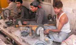Code on Wages Bill introduced in Parliament, you must need to know these things Code on Wages Bill introduced in Parliament, you must need to know these things