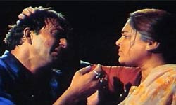 Reema Lagoo Films as Mother Vastav know some interesting facts Reema Lagoo Films as Mother Vastav know some interesting facts
