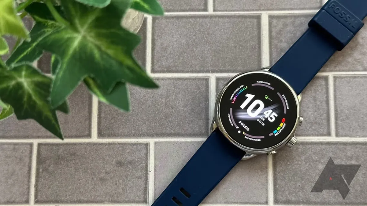 टॉप 3 Fossil स्मार्टवॉच