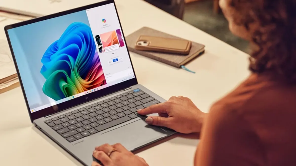 HP i7 Laptop साथ में 16GB रैम