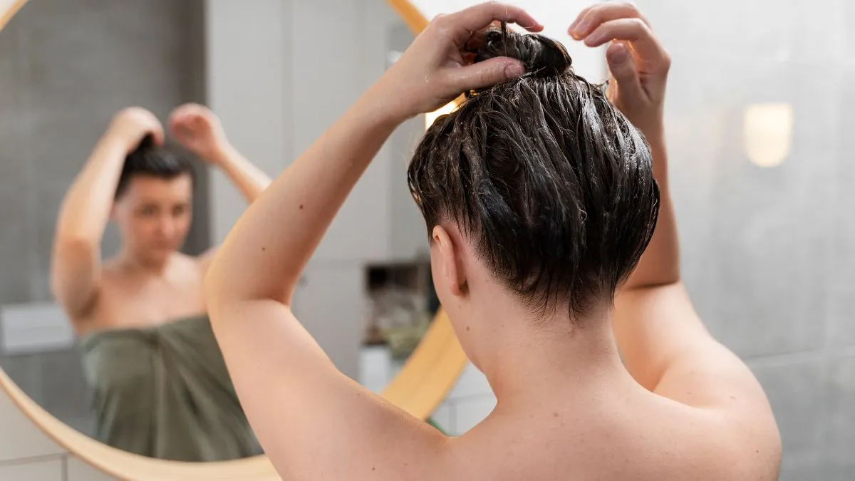 डैंड्रफ हटाने के लिए हेयर मास्क