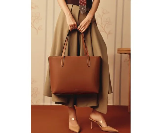 Myntra Big Fashion Festival Sale 2026 में ब्रांडेड हैंडबैग्स पर मिल रही छूट के साथ अपग्रेड होगा आपका स्टाइल!