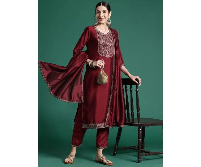 Myntra की Big Fashion Festival Sale 2026 में Indo Era के डिजाइनर सूट्स पर मिल रही है 81% तक की भारी छूट