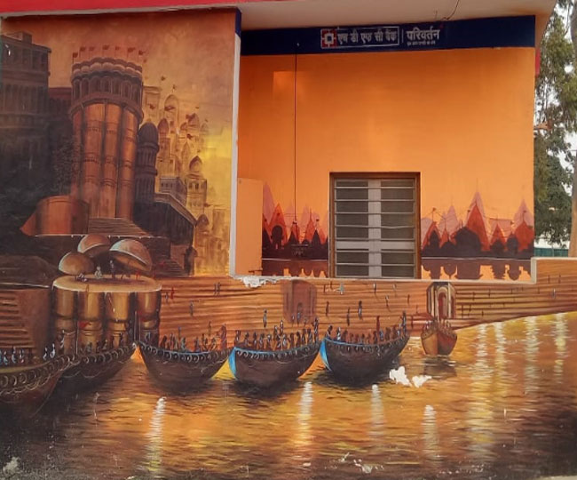 सनातन हिंदू धर्म परंपरा को दीवारों पर प्रदर्शित करते