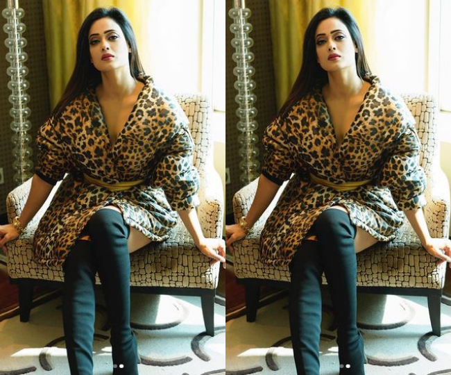 Shweta Tiwari का वजन घटाने के बाद वायरल हुईं ट्रांसफॉर्मेशन लुक की तस्वीरें