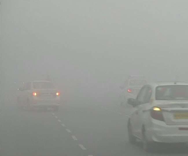 दिल्ली-NCR में आज सीजन का सबसे ठंडा दिन, घने कोहरे से कई उड़ानें प्रभावित