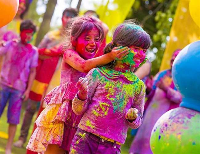 होली में इस बार मिलेगा विशेष फल, 30 वर्ष बाद बना शुभ संयोग - This year holi  is very fruitful
