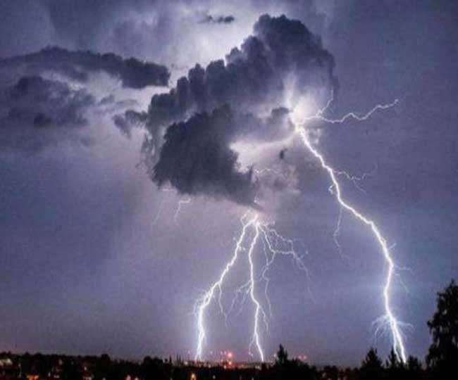 Four people died in thundering in jharkhand rainy weather for next four days