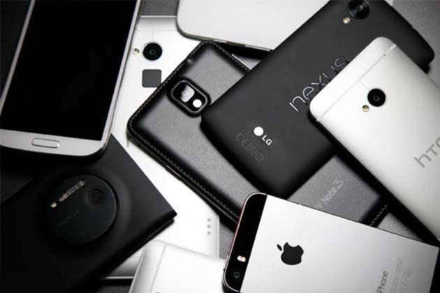 सैमसंग और ओप्पो के स्मार्टफोन्स पर मिल रहा है 18000 रुपये तक का ऑफर