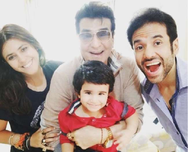 tusshar kapoor is very happy after ekta kapoor became mother of a ...