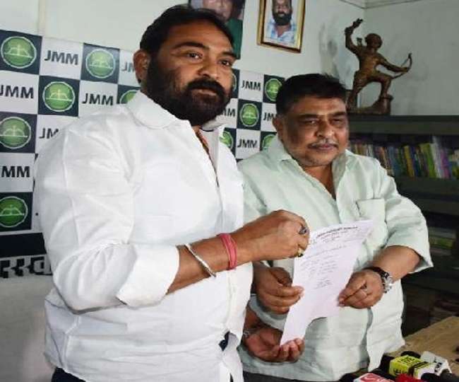 Lok Sabha Election 2019: JMM à¤¨à¥‡ à¤˜à¥‹à¤·à¤¿à¤¤ à¤•à¤¿à¤ 4 à¤‰à¤®à¥â€à¤®à¥€à¤¦à¤µà¤¾à¤°, à¤¦à¥à¤®à¤•à¤¾ à¤¸à¥‡ à¤¶à¤¿à¤¬à¥‚ à¤¸à¥‹à¤°à¥‡à¤¨ à¤²à¤¡à¤¼à¥‡à¤‚à¤—à¥‡ à¤šà¥à¤¨à¤¾à¤µ