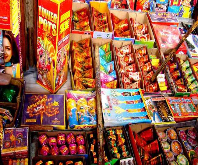 ncr Delhi Police will not license fireworks to Delhiites