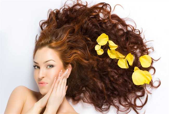 तपती गर्मी में कैसे करें बालों की देखभाल - Smart hair care tips to beat the sweltering heat तपती गर्मी में कैसे करें बालों की देखभाल - Smart hair care tips to beat the sweltering heat