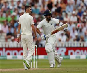 पहले टेस्ट मैच में इंग्लिश तेज गेंदबाज जेम्स एंडरसन की ये हसरत रह गई अधूरी
