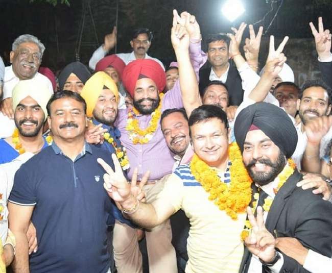 बार एसोसिएशन चुनाव एडवोकेट नरिंदर सिंह बने प्रधान 871 वोट मिले voting