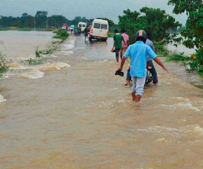 असम में बाढ़ का कहर: 4 लाख लोग प्रभावित, 24,000 ने राहत कैंप में ली शरण