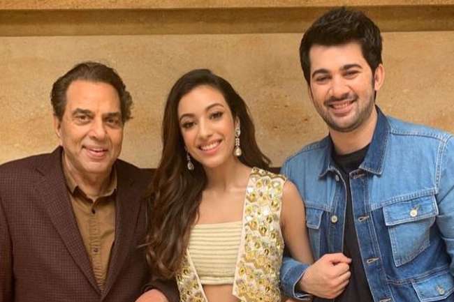 Pal Pal Dil Ke Paas Trailer Launch Sunny Deol Misses Event Due To Gurdaspur Cracker Factory Blast Karan Deol Reply Applauded By Dharmendra