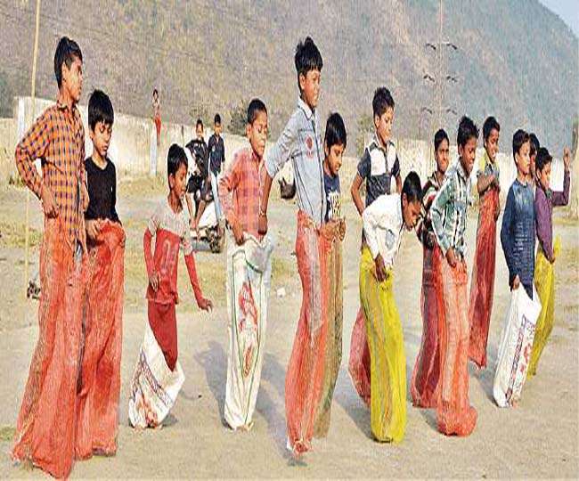 खेलकर जो गुजरा वो बचपन यहां अब भी जिंदा है,पढिए - Know about exciting games of childhood खेलकर जो गुजरा वो बचपन यहां अब भी जिंदा है,पढिए - Know about exciting games of childhood