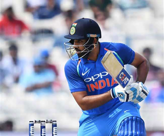Ind vs SL Live: 90 रन बनाकर आउट हुए धवन, शतक से चूके