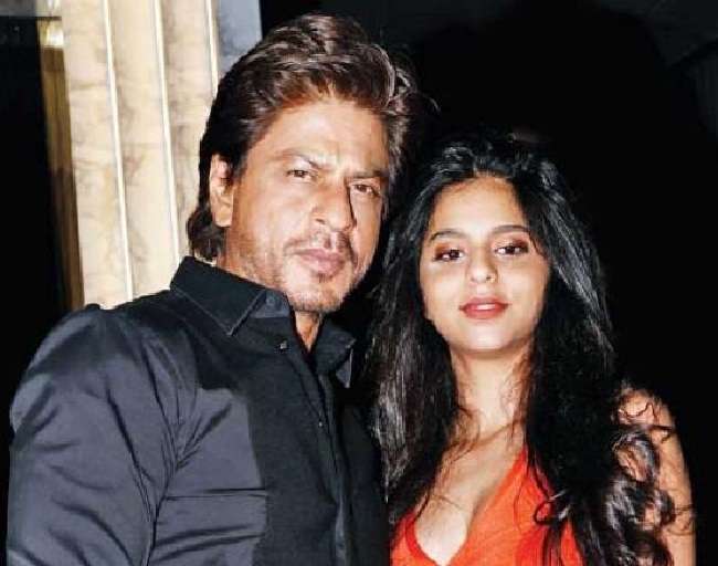 Shahrukh Khan की बेटी Suhana कब करेंगी बॉलीवुड में डेब्यू बेस्ट फ्रेंड Ananya Pandey ने दिया जवाब - Ananya Pandey talked about the debut of Shahrukh khans daughter Suhana khan