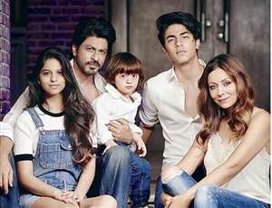 चौथे बच्चे के सवाल पर शाहरुख़ खान ने दिया ये दिलचस्प जवाब 