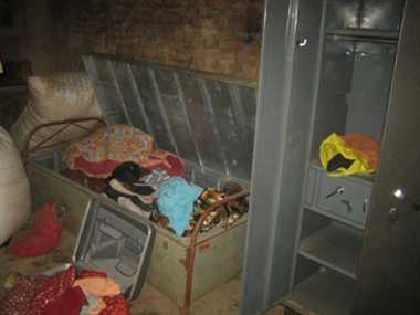 सूने मकान का ताला तोड़कर चोरी -