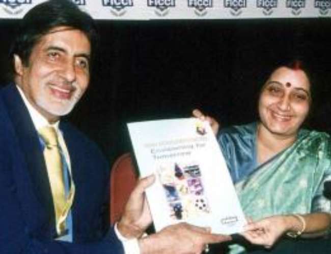 RIP Sushma Swaraj: सुषमा स्वराज ने इस तरह बॉलीवुड को दिलाया था अंडरवर्ल्ड से छुटकारा...