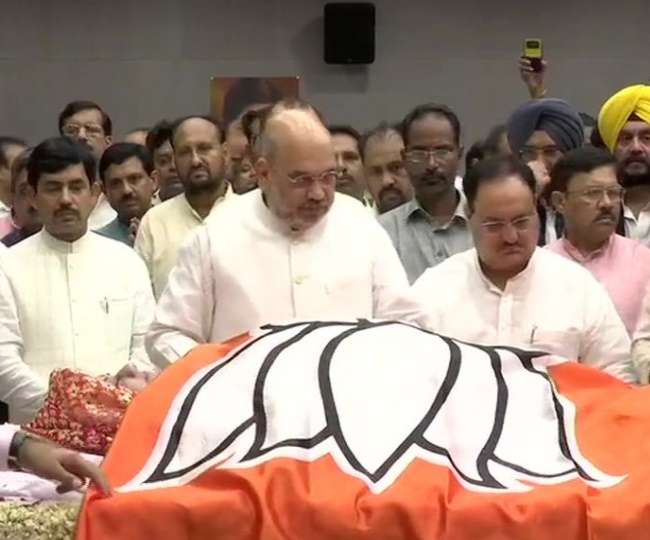 Sushma Swaraj Passes Away @67 Live Updates: भाजपा मुख्यालय लाया गया सुषमा का पार्थिव शरीर