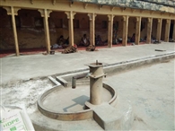 शहर का भूजलस्तर 20 फीट गिरा, हाहाकार