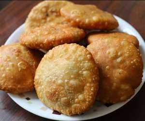 Navratri 2019: पनीर-सिंघाड़े की कचौड़ी है व्रत में एनर्जी को बनाए रखने के लिए बेस्ट