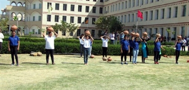 विद्यार्थियों ने खेल प्रतियोगिताओं में लिया हिस्सा