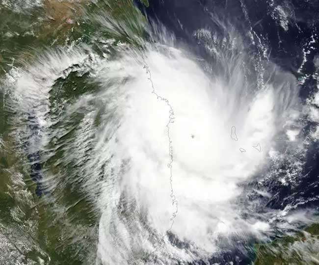 मौसम विभाग की चेतावनी, लक्षद्वीप में अगले 24 घंटे में आ सकता है चक्रवाती तूफान