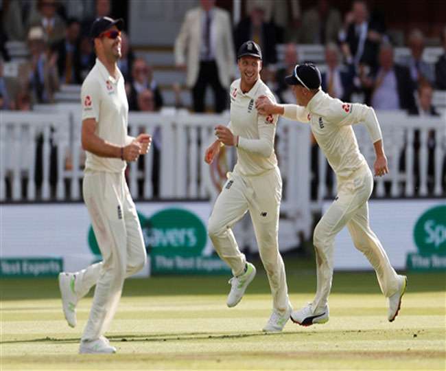IND vs ENG: इंग्लैंड के गेंदबाजों ने कहर बरपाया, 107 रन पर सिमटी भारतीय पारी IND vs ENG: इंग्लैंड के गेंदबाजों ने कहर बरपाया, 107 रन पर सिमटी भारतीय पारी