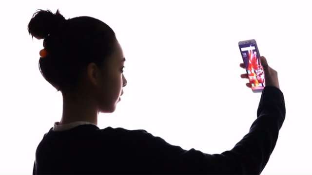 Selfie ke shaukeenon ko pasand aayenge yeh 5 smartphones, keemat 10000 rupee se bhi kam Selfie ke shaukeenon ko pasand aayenge yeh 5 smartphones, keemat 10000 rupee se bhi kam