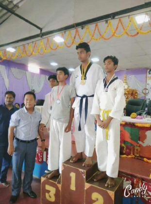 राष्ट्रीय ताइक्वांडो प्रतियोगिता में महावीरी स्कूल के बच्चों का जलवा