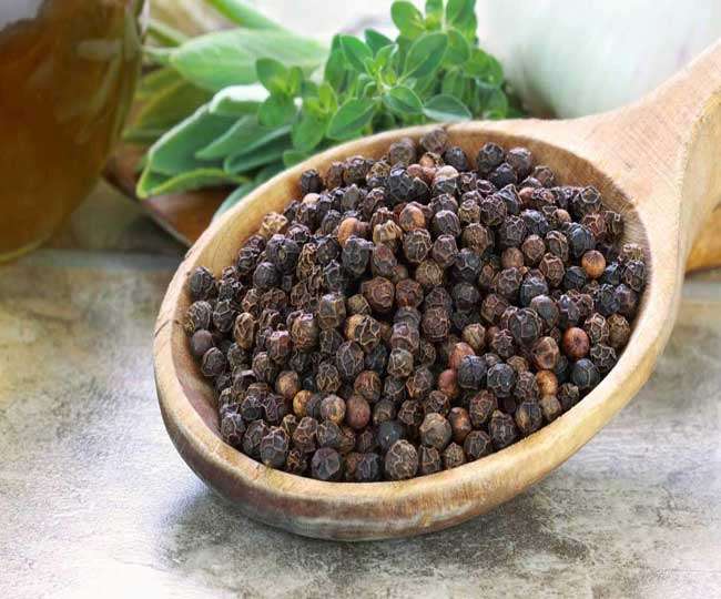 गंजेपन को दूर करने के लिए खाए ये... गंजेपन को दूर करने के लिए खाए ये...