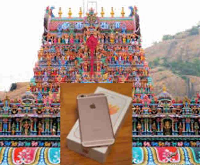 भगवान से चाहिए सीधा कनेक्शन इसलिए भक्त ने चढ़ा दिया आईफोन 6एस