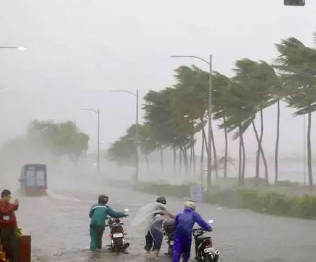 Cyclone Vayu turns ‘very severe’: Evacuation on in Gujarat, NDFR on alert