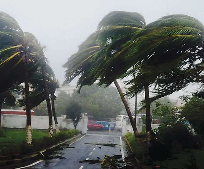 Cyclone Vayu: क्यों आता है चक्रवात? कैसे पड़ते हैं इनके नाम; जानें इसके बारे में सब कुछ