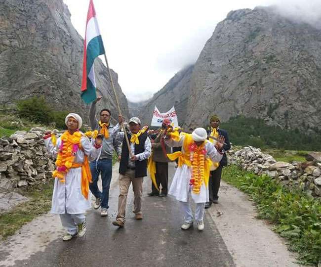 भारत-चीन पर एक गांव ऐसा जहां लोकपर्व के रूप में मनाते हैं स्वतंत्रता दिवस