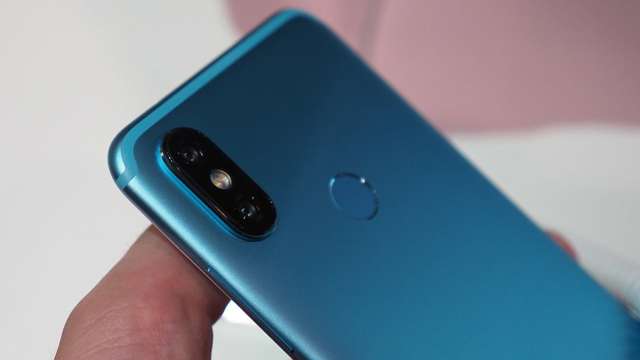 Redmi Note 5 Pro à¤”à¤° Mi A2 à¤•à¥‹ à¤¸à¤¸à¥à¤¤à¥‡ à¤®à¥‡à¤‚ à¤–à¤°à¥€à¤¦à¤¨à¥‡ à¤•à¤¾ à¤®à¥Œà¤•à¤¾, à¤œà¤¾à¤¨à¥‡à¤‚ à¤•à¥ˆà¤¸à¥‡ à¤‰à¤ à¤¾à¤à¤‚ à¤²à¤¾à¤­